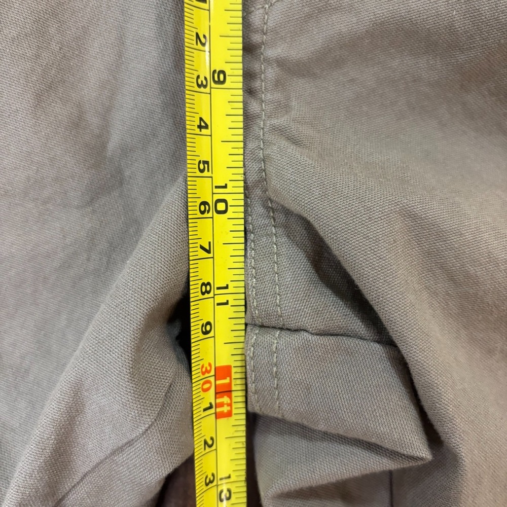 COLUMBIA Mens 34x30 Khaki Chino Pants Regular‎ Fit Stretch Casual - Picture 9 of 10